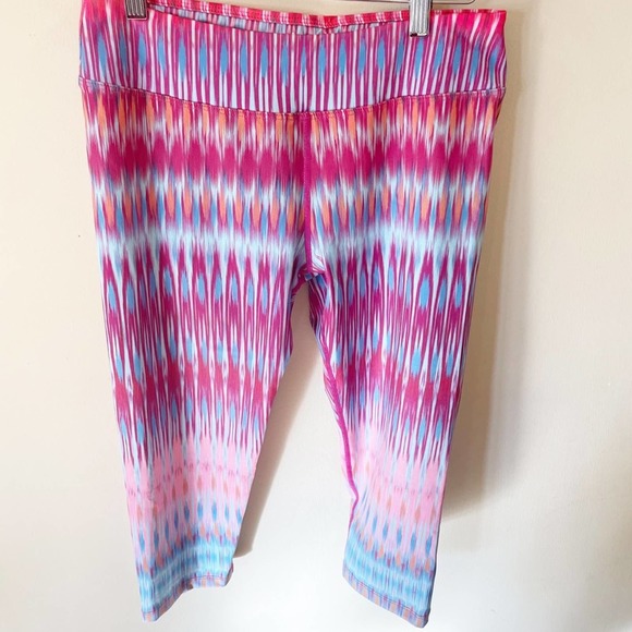 Prana Roxeanne Yoga Capris in Festival Pink Print Stretch Pull-On Size Large - Picture 3 of 9